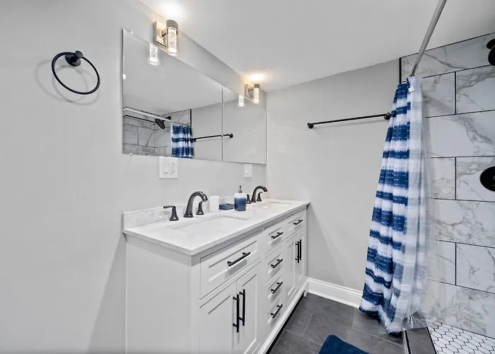 Emmanuel Haven * Chicago